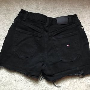 Vintage Tommy Hilfiger high waisted shorts